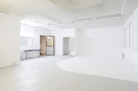 Studio A11 - White room