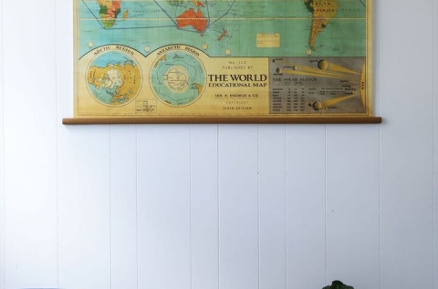 Spare room with panneling suitable for changeroom