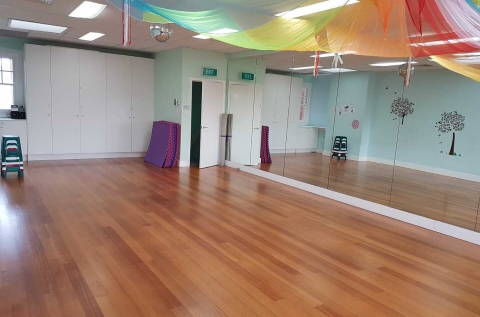 Lock up storage cupboard for long term rental